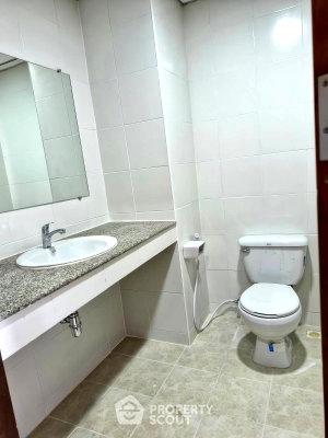 Condos for sale : Great Value 1-BR At View Talay 5 Condominium Jomtien (ID 3282444)