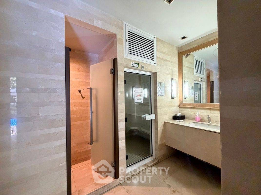 picture 200m From BTS Phrom Phong | 1-BR Noble Refine Prompong (ID 3286781) - 16/19