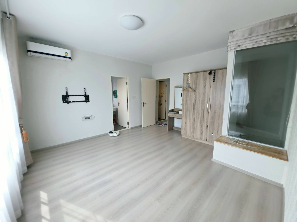 รูป ขายด่วนทาวน์โฮม Villaggio ศรีนครินทร์–บางนา 3 ห้องนอน 3 ห้องน้ำ 2 ที่จอดรถ 3.69 เท่านั้น - รูปที่ 9/23