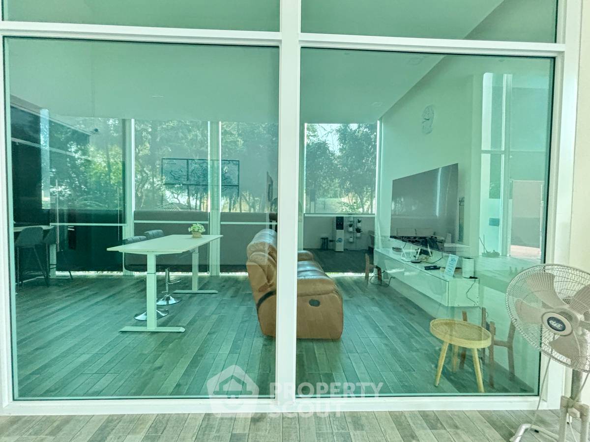 picture 3-BR Condo at Del Mare Condominium close to Bangsaray (ID 3281157) - 41/48