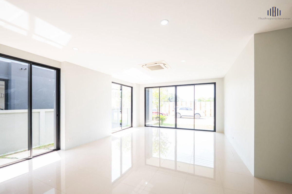 รูป บ้านเดี่ยวหรู 2 ชั้น ใจกลางพุทธบูชา! Bourton Residence - รูปที่ 3/19