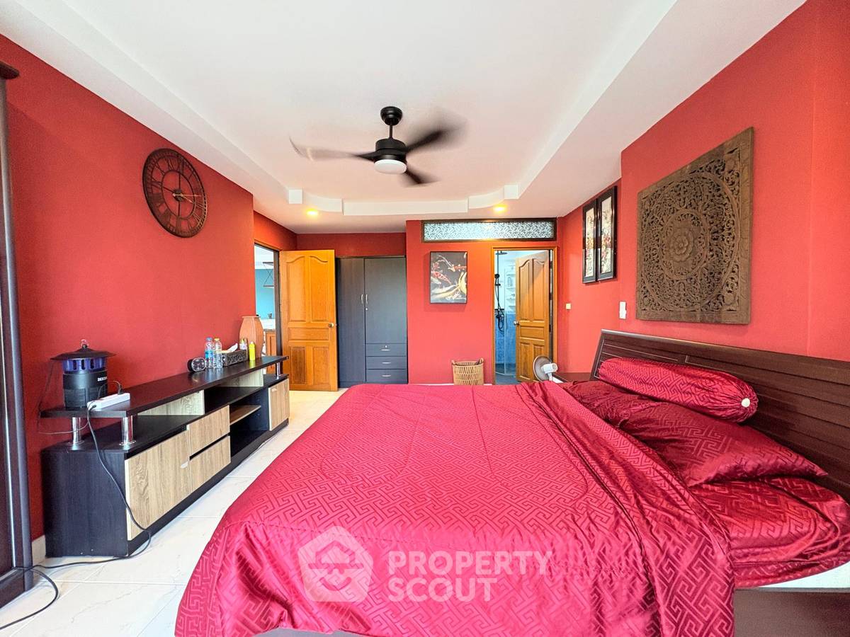 รูป คอนโด 1 ห้องนอน ขนาด 95 ตร.ม. Pattaya Hill Resort ขาย (ID 3280977) - รูปที่ 8/27