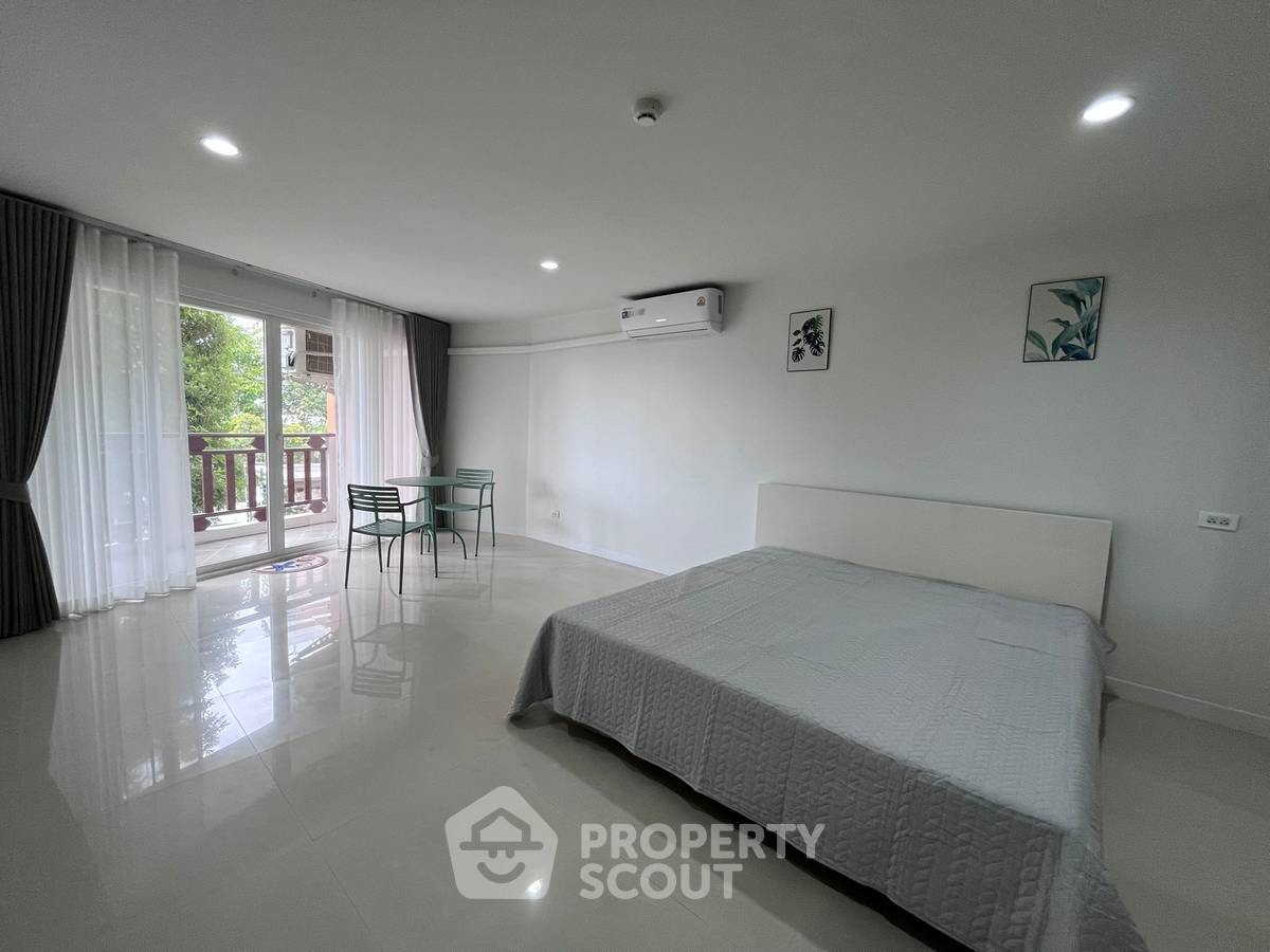 รูป คอนโด 3-ห้องนอน ที่ รอยัล ฮิลล์ รีสอร์ท ใกล้ พัทยาใต้ (ID 3281409) - รูปที่ 4/13