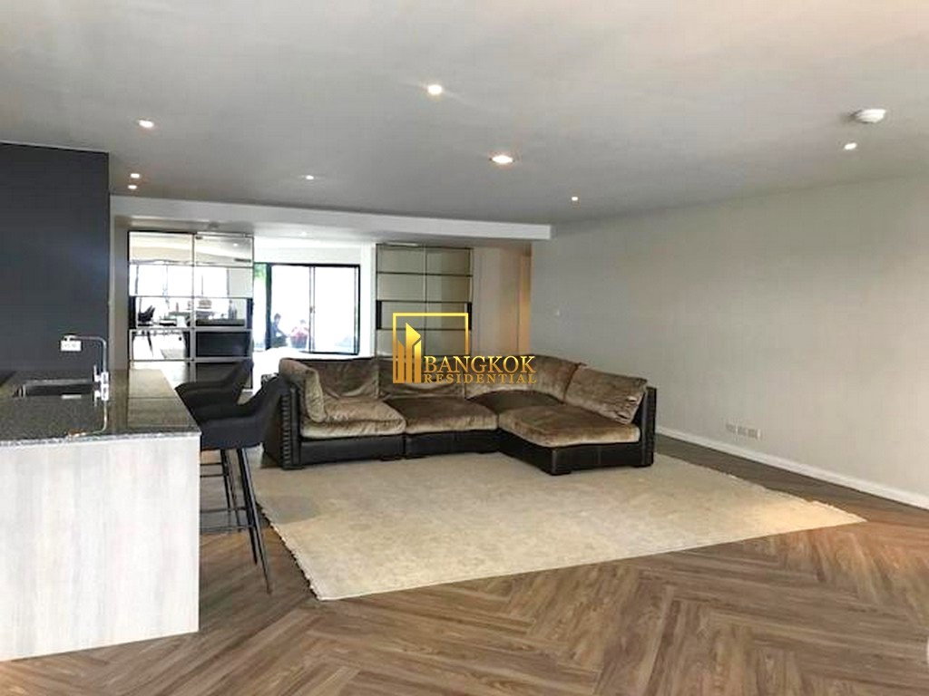 picture Modern 4 Bedroom Apartment in Central Phrom Phong Area - BR0251AP - 2/24