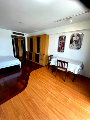 Condos for rent : Condo for rent: Raintree Villa. Tel. 099-998-3897.