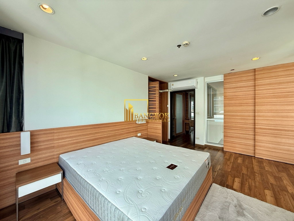 รูป The Rajdamri | Spacious 2 Bed Duplex Condo in Prime Location - BR62064CD - รูปที่ 14/32