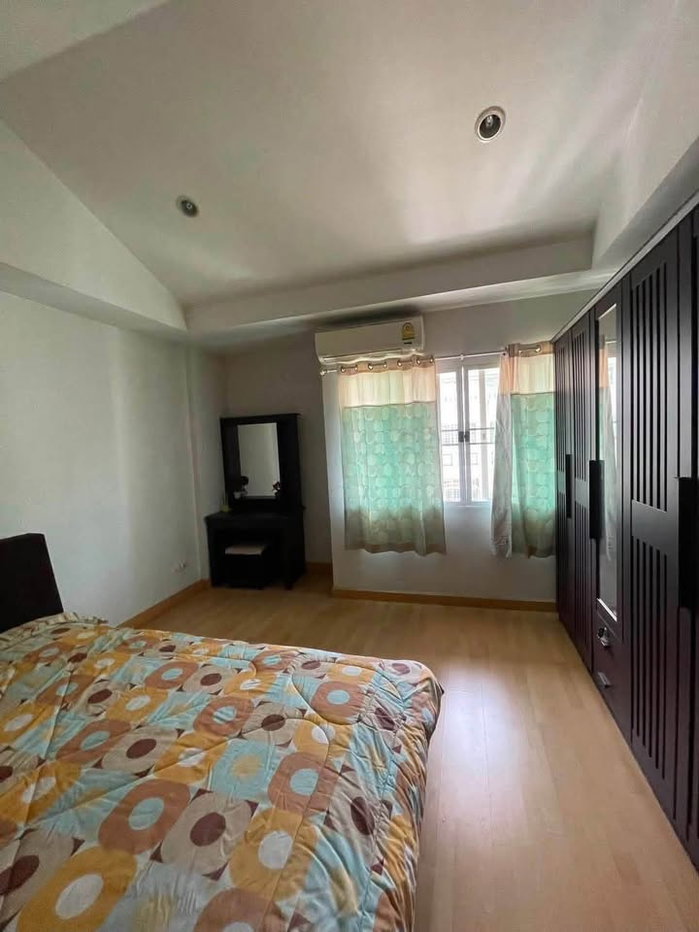 รูป ให้เช่า ทาวน์โฮม 3 ชั้น หมู่บ้านปริญลักษณ์ พระราม 2 | บ้านแปลงมุม | 4 ห้องนอน | Pet Friendly | ใกล้ Central Rama 2 - รูปที่ 6/15