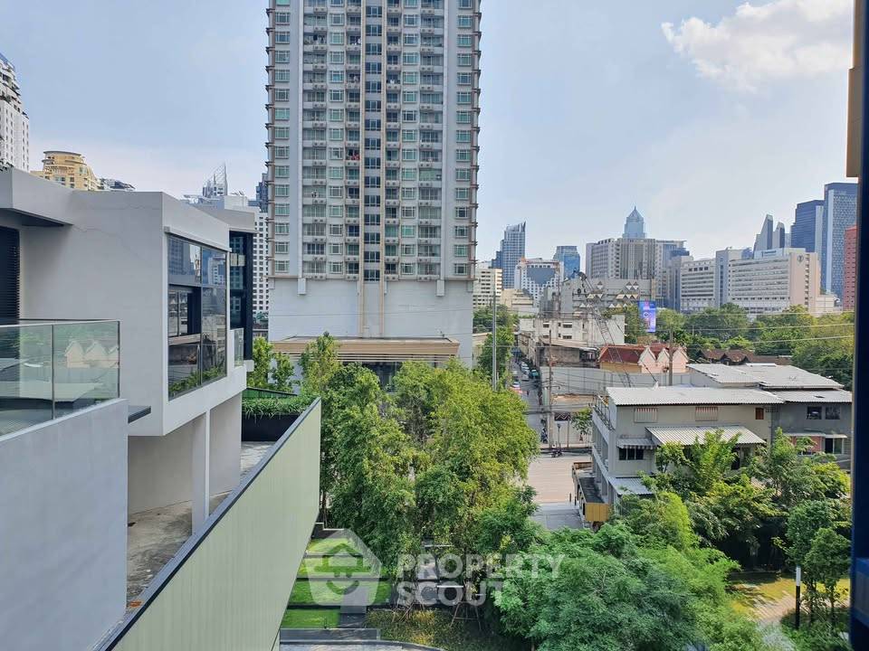 picture 3-BR Condo at Circle Living Prototype New Petchburi near MRT Phetchaburi (ID 3288593) - 21/21