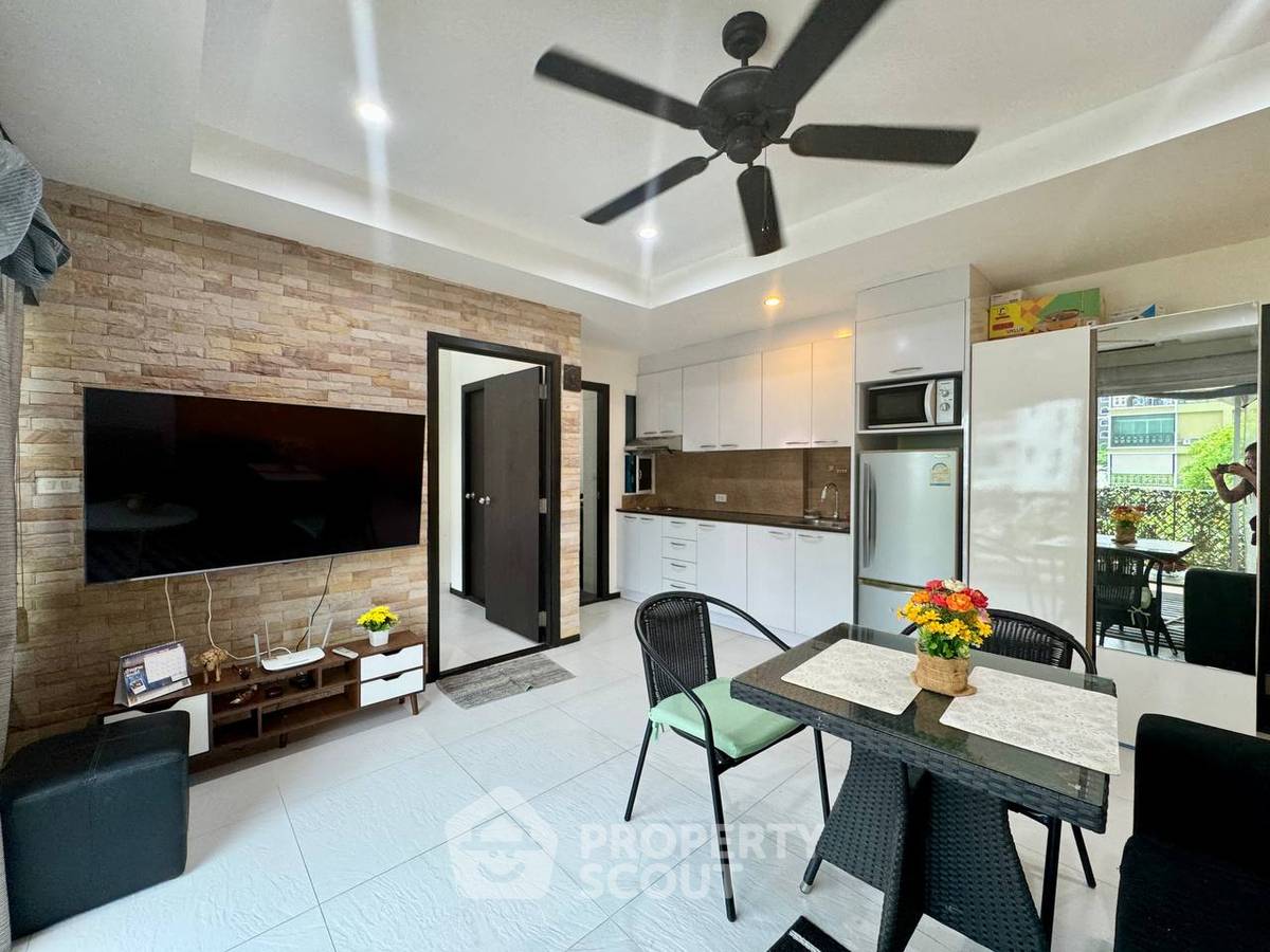รูป คอนโด 1 ห้องนอน 47 ตร.ม. ที่ Siam Oriental Twins Pratumnak (ID 3280997) - รูปที่ 9/10