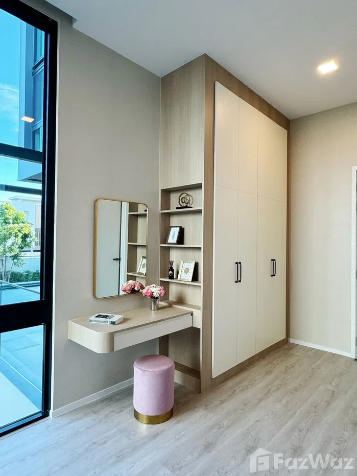 รูป ขาย บ้านเดี่ยว 4 ห้องนอน ในโครงการ วีเว่ กรุงเทพกรีฑา 6755393 - รูปที่ 15/20