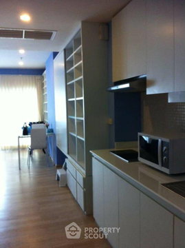 Studio Condo at Noble Remix near BTS Thong Lor (ID 2674108)