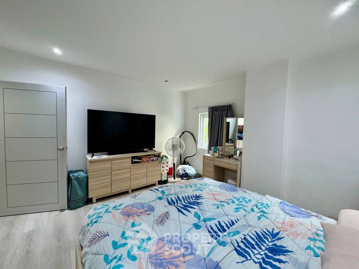 รูป คอนโด 2-ห้องนอน ที่ จอมเทียน พลาซ่า เรสซิเดนซ์ ใกล้ พัทยาใต้ (ID 3281119) - รูปที่ 5/16