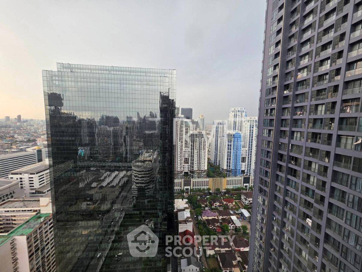 รูป ใกล้ MRT พระราม 9 เพียง 200 ม. | 2 ห้องนอน Nue District R9 (ID 2900179) - รูปที่ 2/4