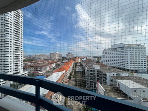 คอนโด 3 ห้องนอน ขนาด 156 ตารางเมตร ที่ Jomtien Plaza Condotel สำหรับขาย (ID 3281160)