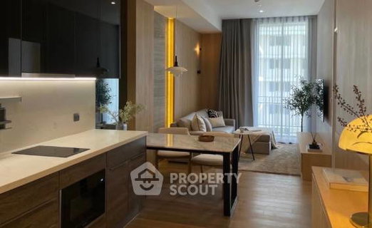 1-BR Condo at Muniq Langsuan near BTS Ratchadamri (ID 2814572)
