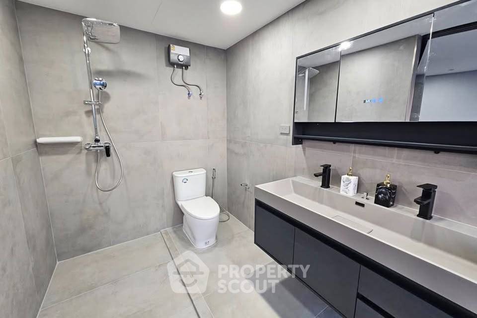รูป คอนโด 3 ห้องนอน ชั้น 38 The Waterford Diamond Tower Sukhumvit ใกล้ BTS พร้อมพงษ์ (ID 2961785) - รูปที่ 21/30