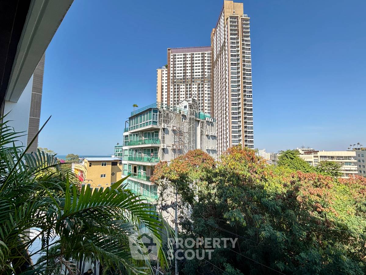 รูป ขายคอนโด 2 ห้องนอน 100 ตารางเมตร ชั้น 5 ที่ Regent Pratumnak Condominium (ID 3281062) - รูปที่ 9/29