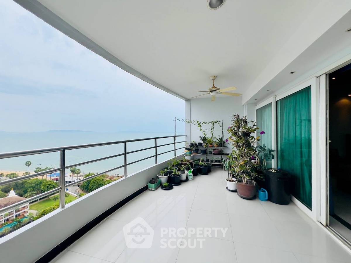 รูป ขายคอนโด 2 ห้องนอน ชั้น 18 View Talay 3 ขนาด 199 ตร.ม. (ID 3281176) - รูปที่ 13/51