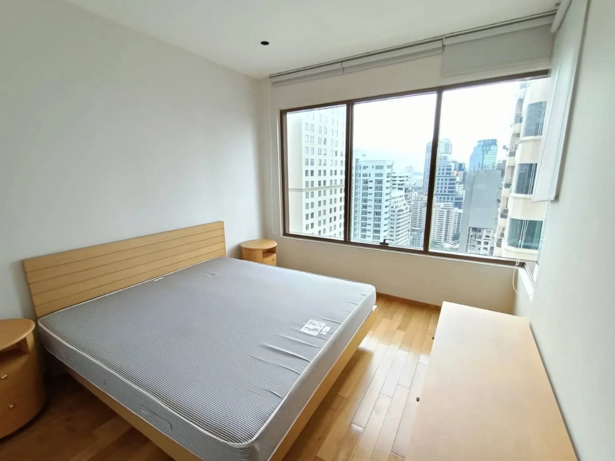 รูป LTHC16132 - Spacious Condo for Rent Phrom Phong | The Emporio Place | 160 sq.m. | 3 Beds 3 Baths | BTS Phrom Phong | 100K - รูปที่ 4/9