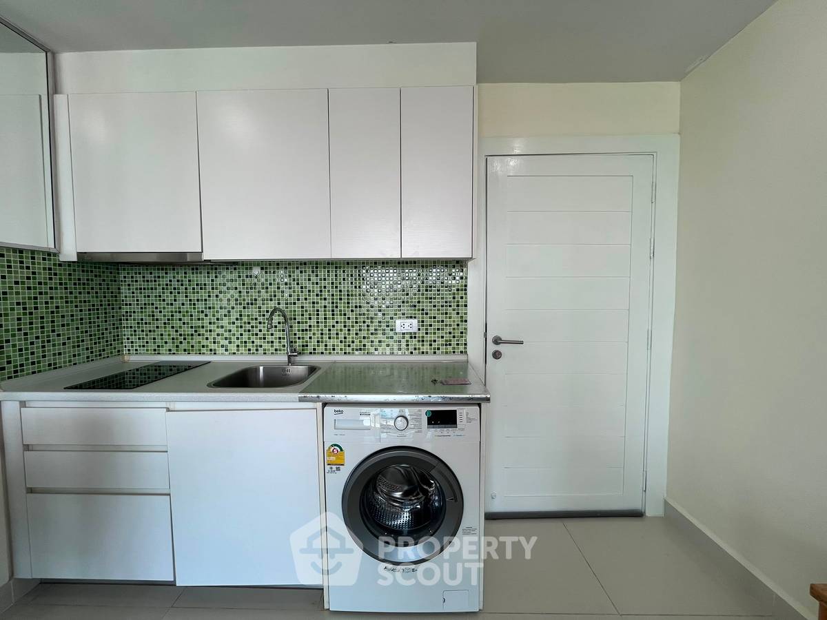 picture 1-BR Condo At Amazon Residence Pattaya, Nong Prue (ID 3281333) - 8/9