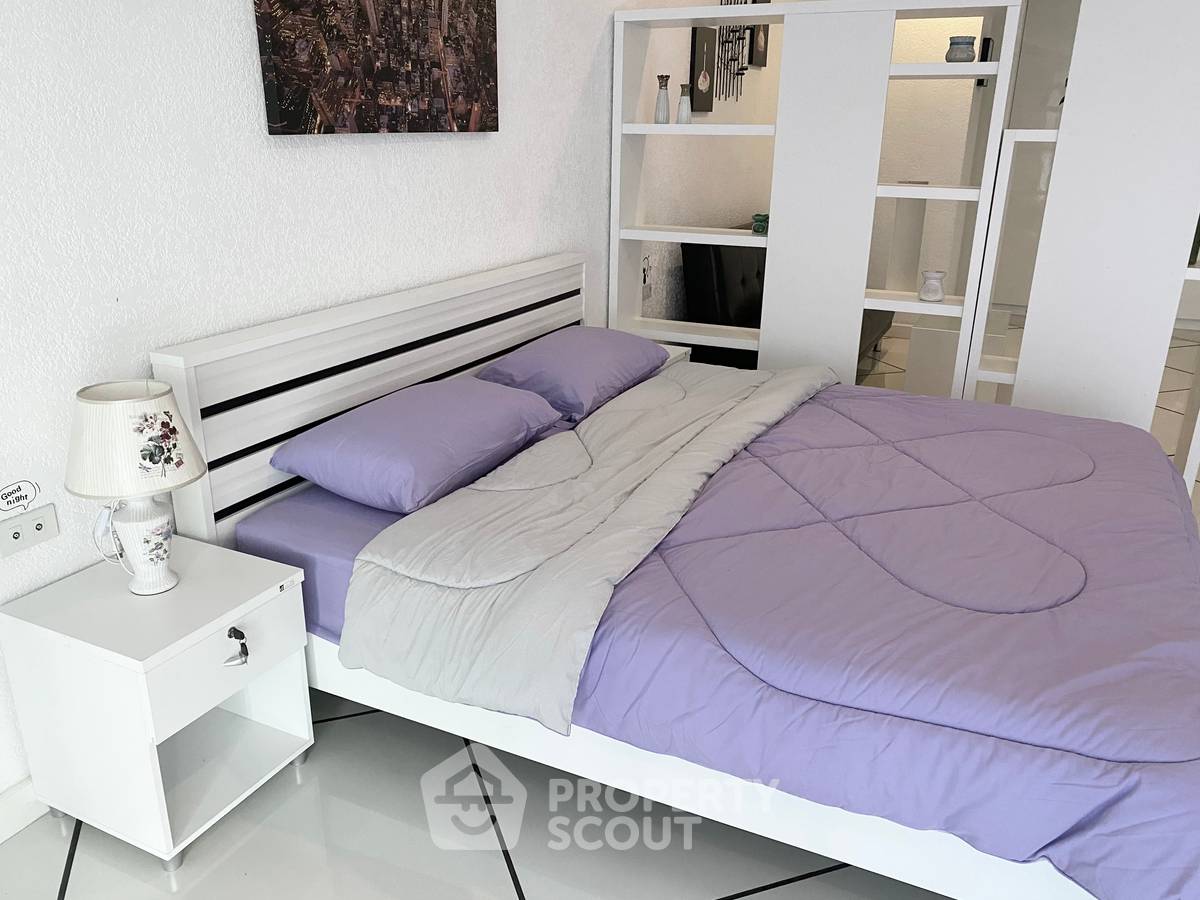 รูป คอนโด 1-ห้องนอน ที่ เอคเซคคิวทิฟ เรสซิเดนซ์ 4 ใกล้ ถนนพระตำหนัก พัทยา (ID 3281681) - รูปที่ 36/56