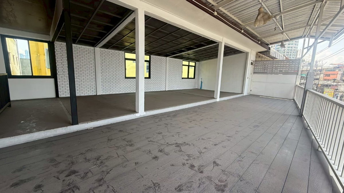 รูป ตึกแถว 3 ห้องติดกัน ใกล้ BTS พระโขนง เพียง 280 เมตร - รูปที่ 6/9