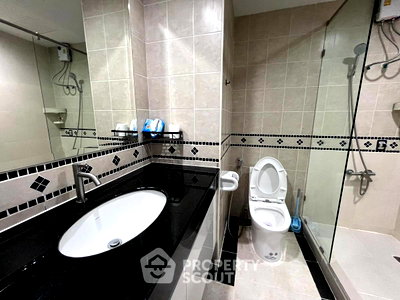 คอนโดให้เช่า : คอนโด 3-ห้องนอน ที่ รอยัล ฮิลล์ รีสอร์ท ใกล้ พัทยาใต้ (ID 3281409)