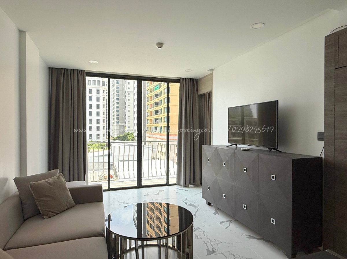 รูป คอนโด 1 ห้องนอน ใจกลางหลังสวน ใกล้รถไฟฟ้า - รูปที่ 1/8