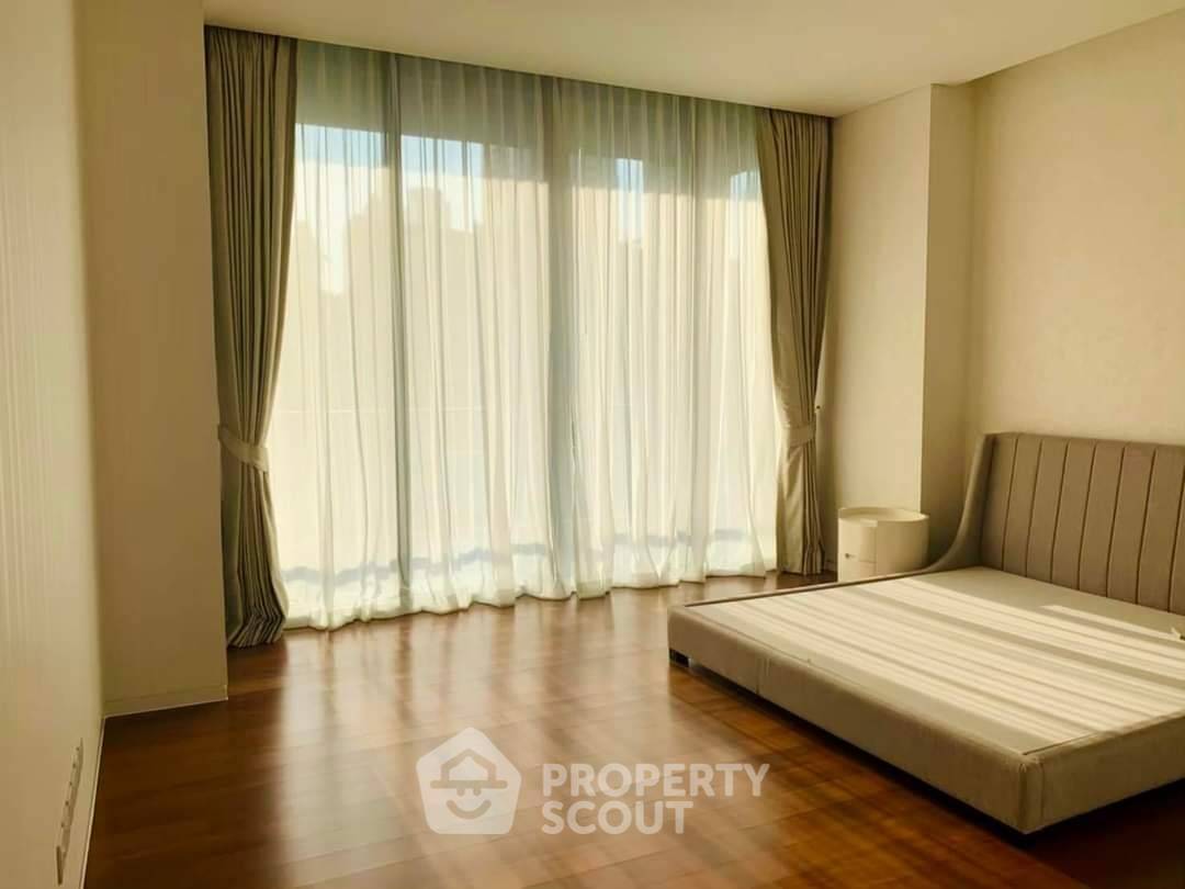 รูป ขายคอนโด 3 ห้องนอน ขนาด 224 ตร.ม. ที่เดอะ สุโขทัย เรสซิเดนเซส คอนโดมิเนียม ใกล้ MRT ลุมพินี (ID 1527479) - รูปที่ 13/20