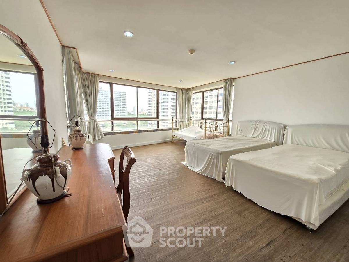 รูป คอนโด 2-ห้องนอน ที่ จอมเทียน พลาซ่า คอนโดเทล ใกล้ หาดจอมเทียน (ID 3281118) - รูปที่ 2/14