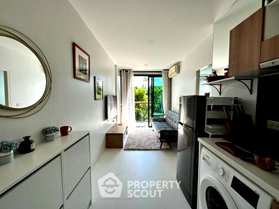 Condos for sale : 32 Sqm 1-BR Zcape X2 Condominium For Sale In Laguna, Phuket (ID 2138328)