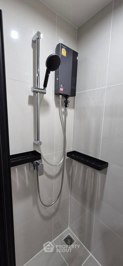 รูป คอนโด 3-ห้องนอน ที่ นิว ซี-สแควร์ สวนหลวง สเตชั่น ใน หนองบอน (ID 2845854) - รูปที่ 13/35