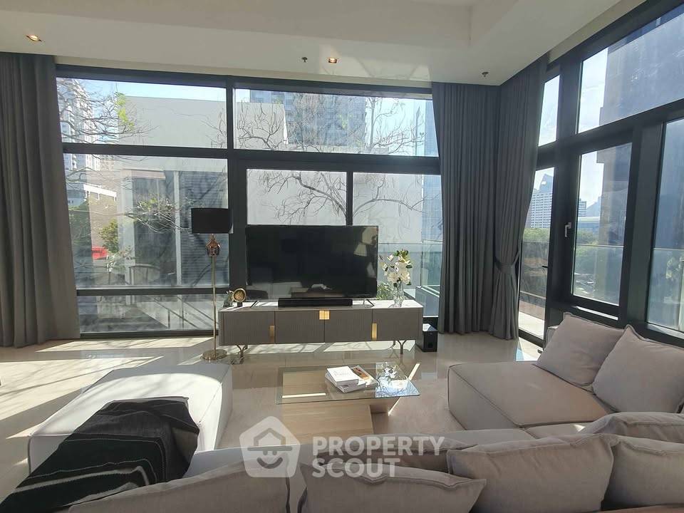 picture 3-BR Condo at Circle Living Prototype New Petchburi near MRT Phetchaburi (ID 3288593) - 4/21