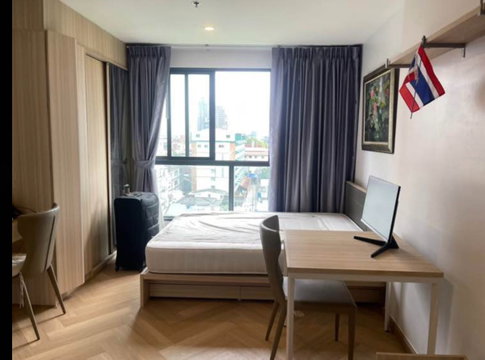 For sale with tenant Ideo O2 Bangna, price lower than market. lots of demand  near BTS Bangna