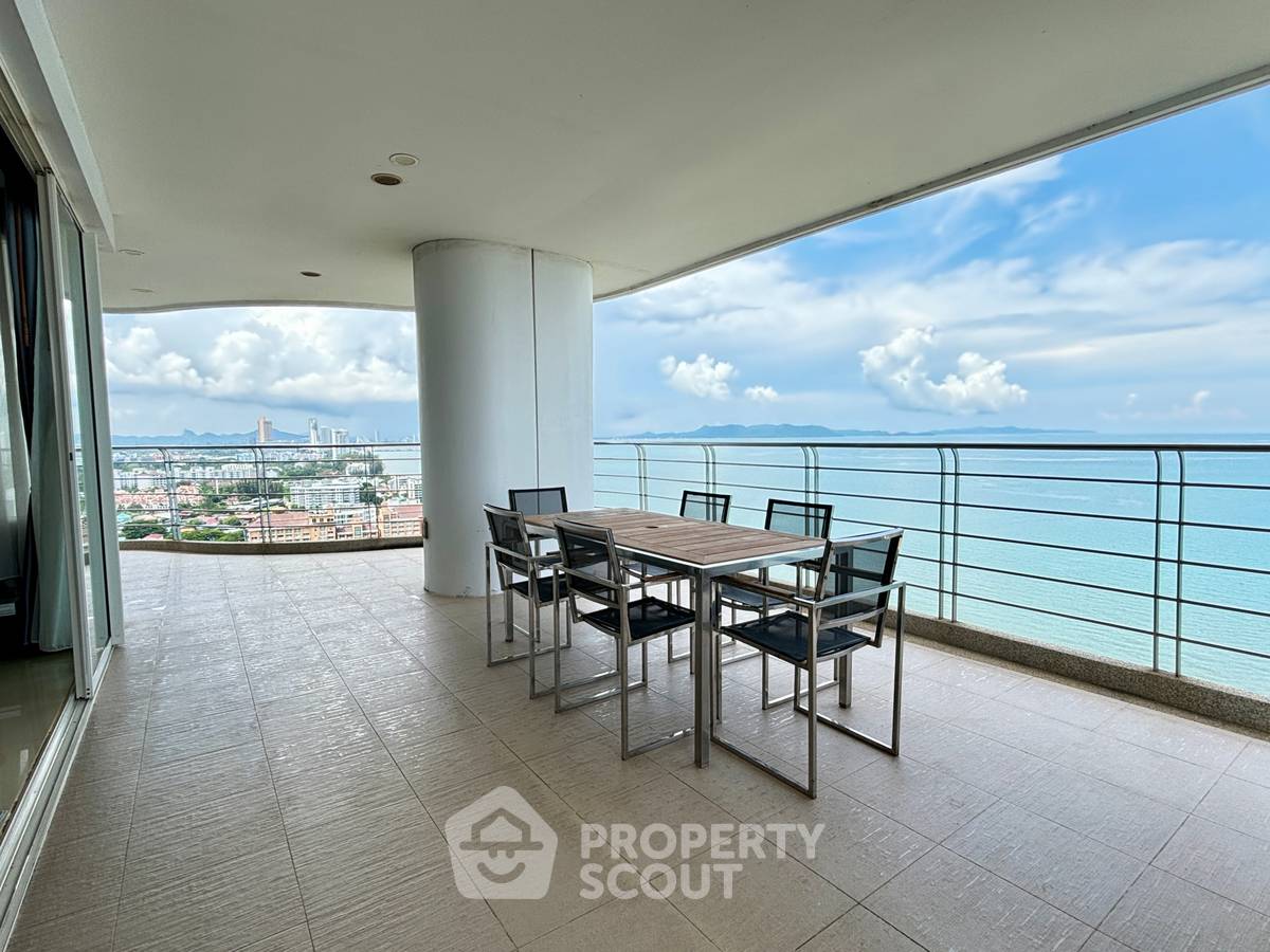 รูป คอนโด 4-ห้องนอน ที่ ลา รอยัล ใกล้ เมืองพัทยา (ID 3281161) - รูปที่ 5/34