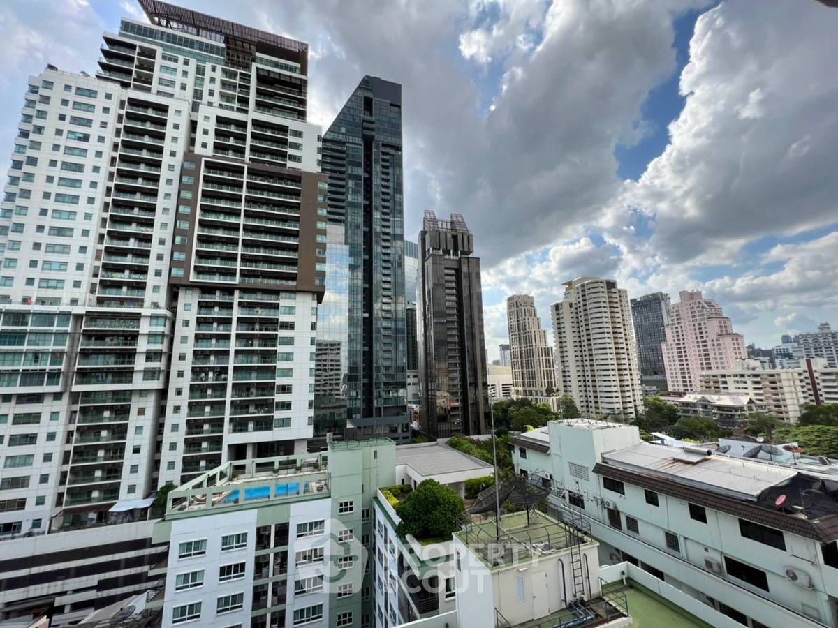 picture 2-BR Condo at Acadamia Grand Tower near BTS Phrom Phong (ID 3286548) - 19/19