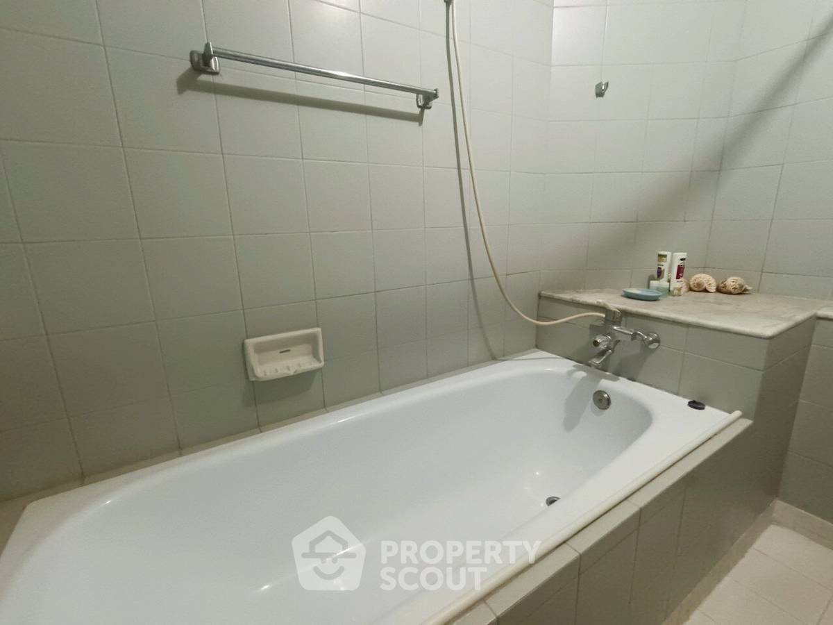 รูป คอนโด 1 ห้องนอน ชั้น 16 ขายที่ Jomtien Plaza Condotel (ID 3280954) - รูปที่ 2/26