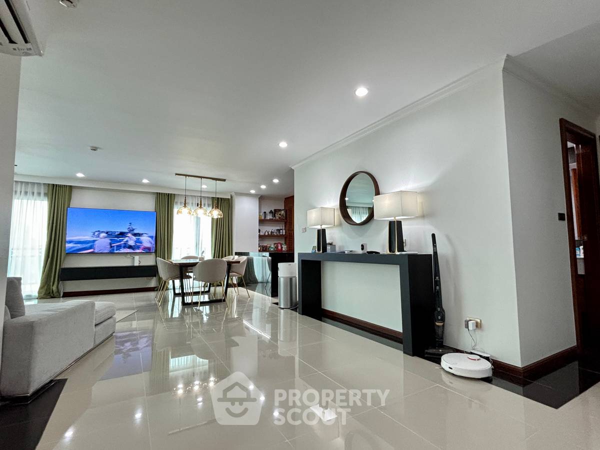 รูป 2 ห้องนอน ขนาด 157 ตร.ม. ที่ Royal Hill Resort Condominium พัทยาใต้ (ID 3281166) - รูปที่ 21/31