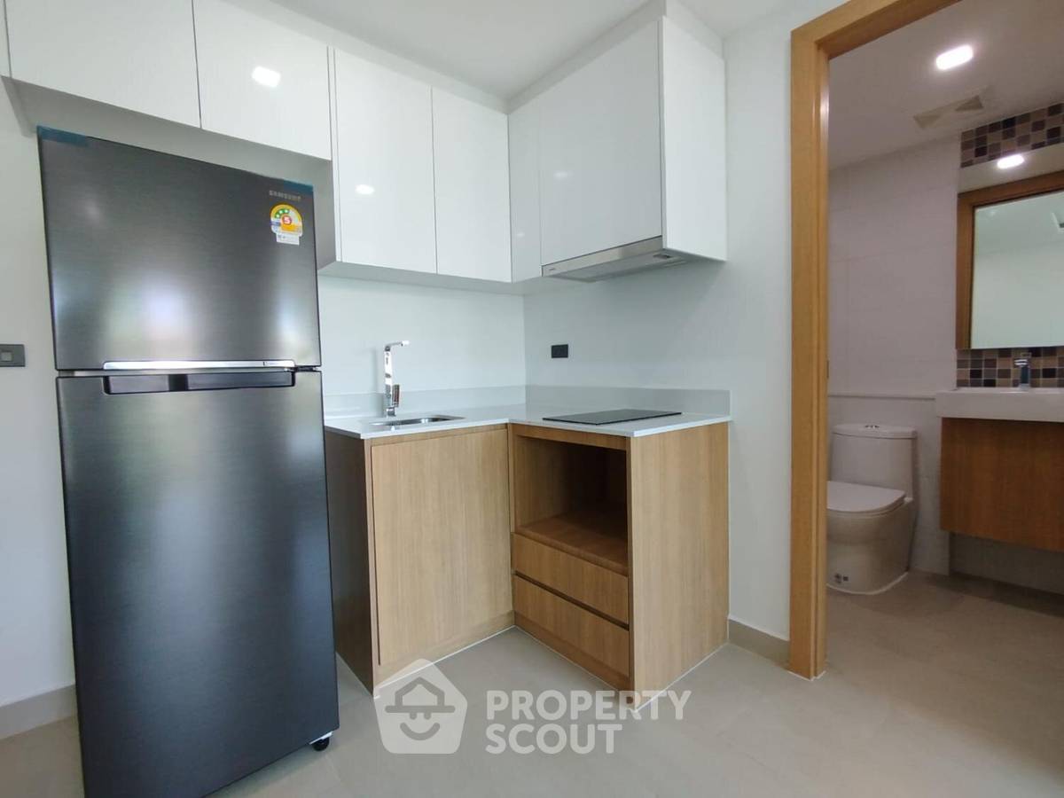รูป คอนโด 1 ห้องนอน The Breeze Beach Side Condominium บางเสร่ (ID 3281001) - รูปที่ 4/26