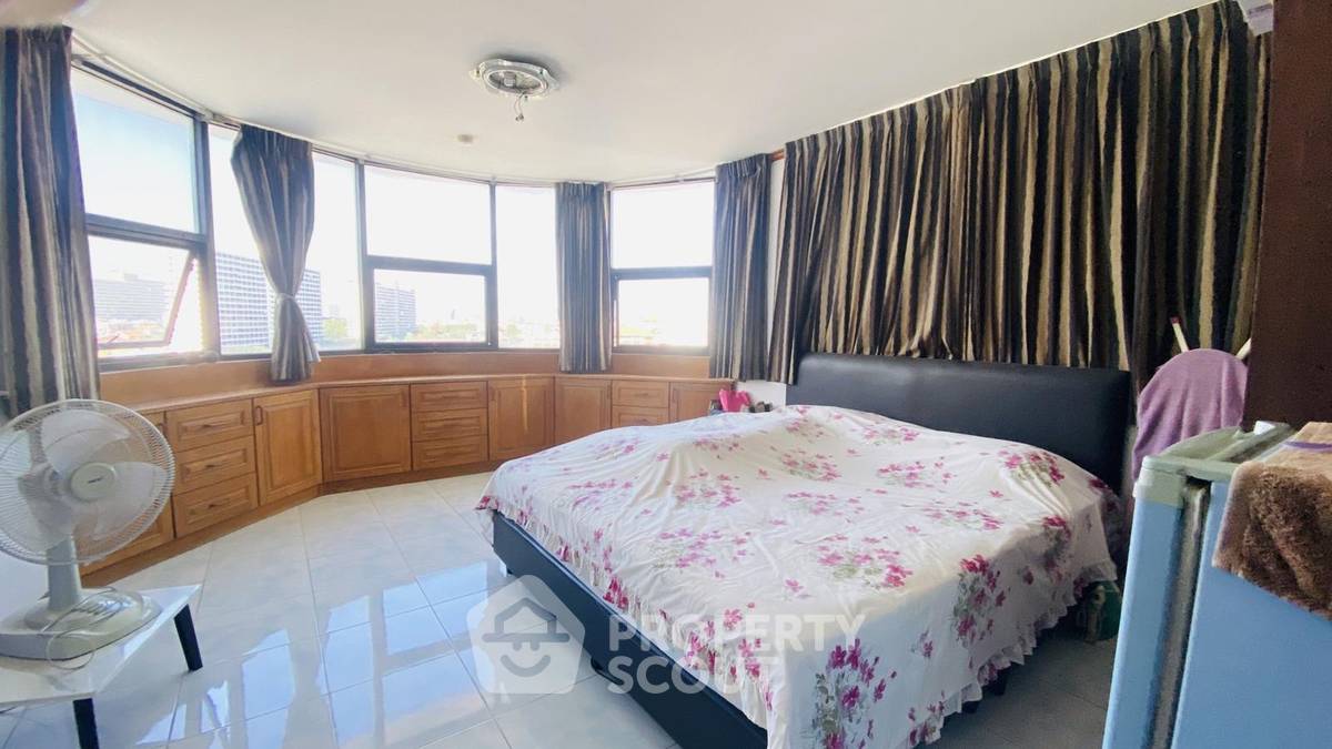 รูป คอนโด 3-ห้องนอน ที่ จอมเทียน คอมเพล็กซ์ ใกล้ หาดจอมเทียน (ID 3282331) - รูปที่ 4/24