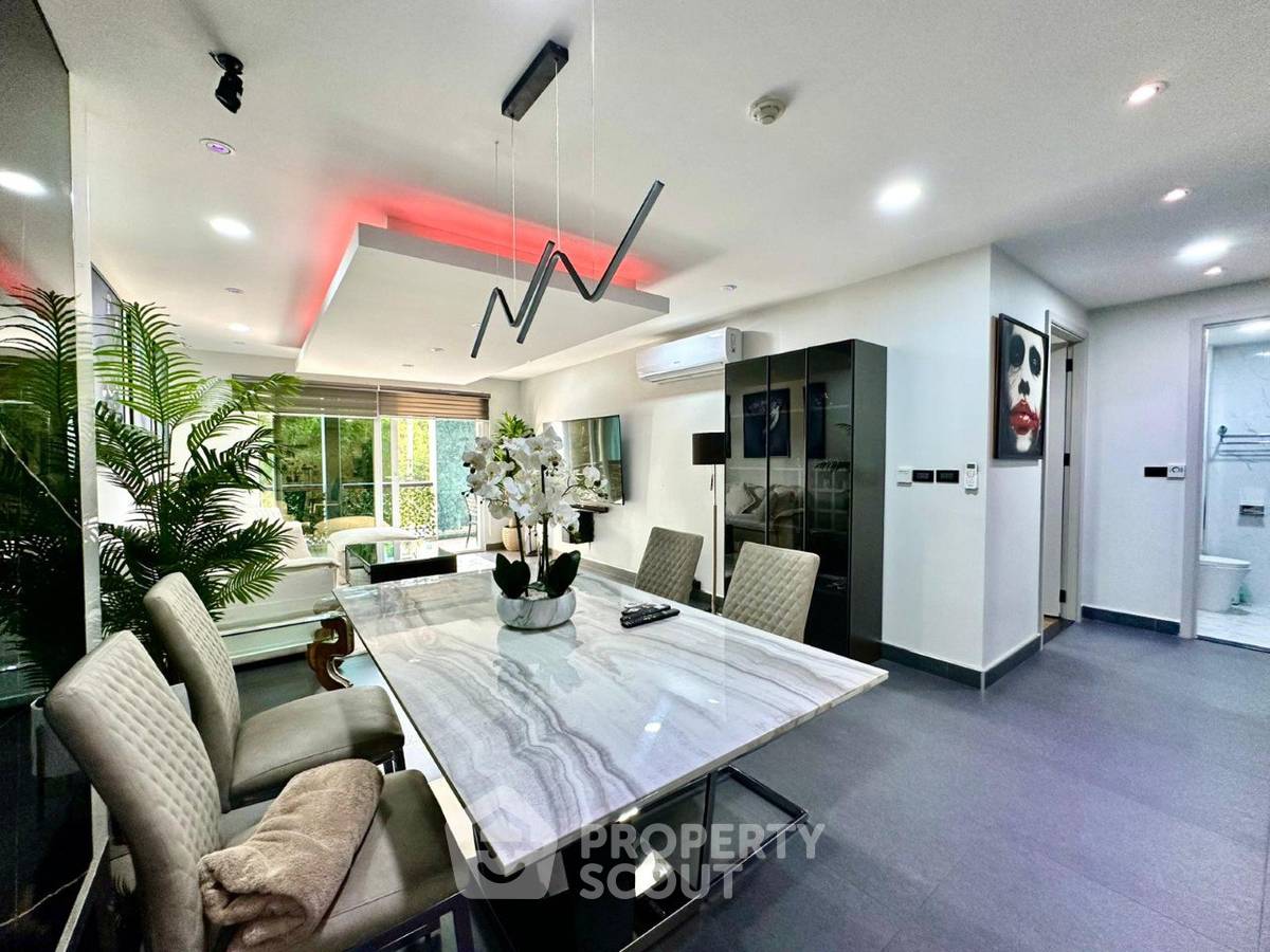 รูป คอนโด 2 ห้องนอน ขายที่ Regent Pratumnak Condominium พระตำหนัก (ID 3281063) - รูปที่ 10/28