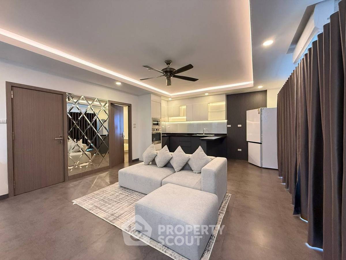 รูป คอนโด 1 ห้องนอน Tudor Court ขายย่านพระตำหนัก (ID 3281021) - รูปที่ 3/10