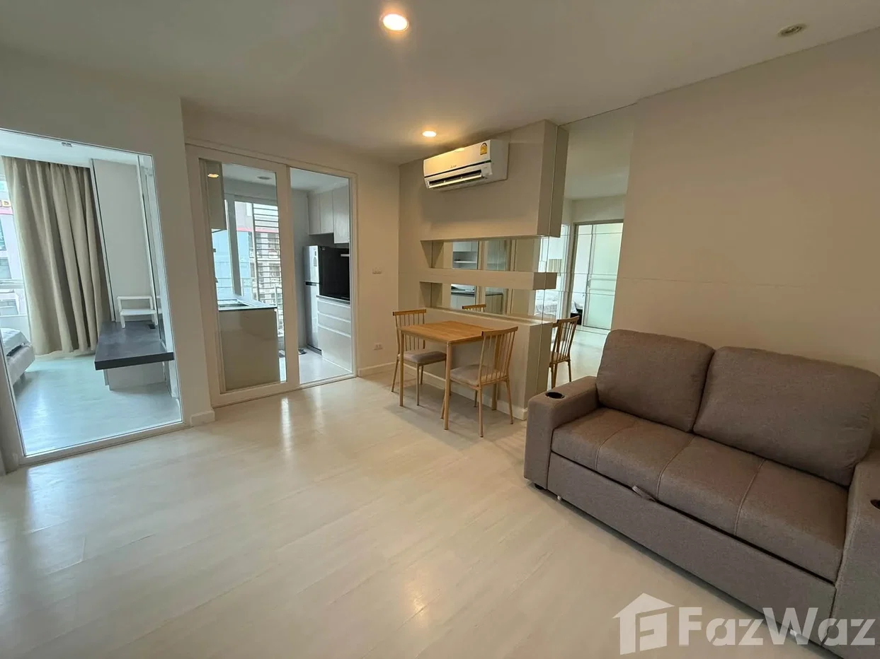 picture Newly renovated 6753025 - 3/7