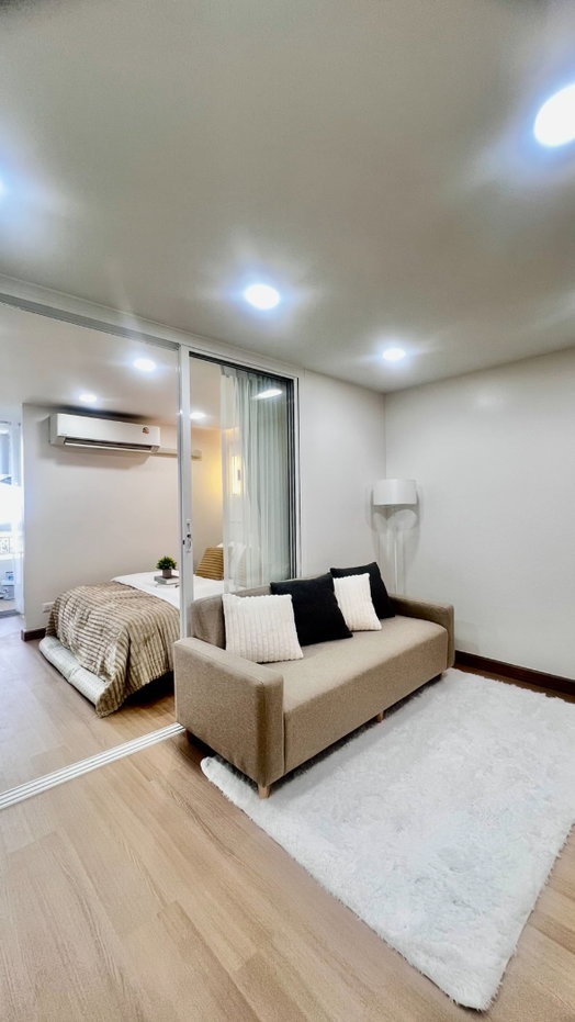 รูป ขายด่วนห้องชุด รัชดา ซิตี้18 ห้องรีโนเวทใหม่ เฟอร์ฯ ครบ - รูปที่ 11/17