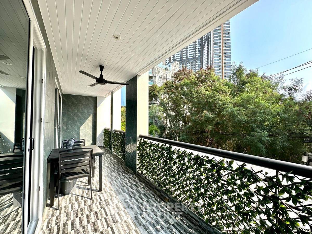 รูป คอนโด 2 ห้องนอน ขายที่ Regent Pratumnak Condominium พระตำหนัก (ID 3281063) - รูปที่ 27/28