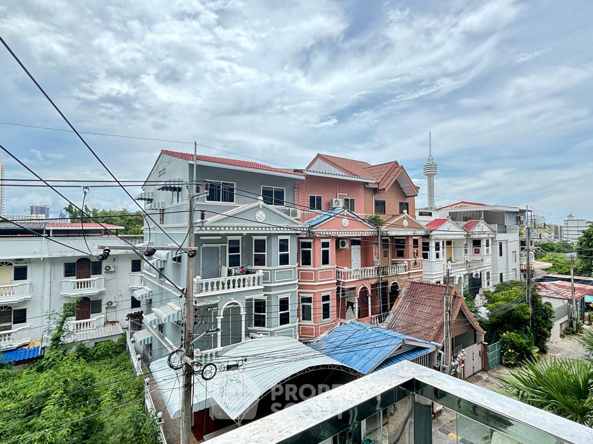 รูป คอนโด 1-ห้องนอน ที่ สยาม โอเรียนทัล สตาร์ ใกล้ ถนนพระตำหนัก พัทยา (ID 3280993) - รูปที่ 11/14