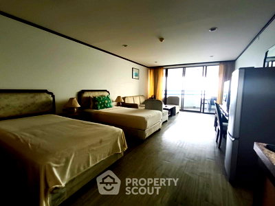 Condos for sale : 1-BR Condo at Jomtien Plaza Condotel close to Jomtien Beach (ID 3280955)