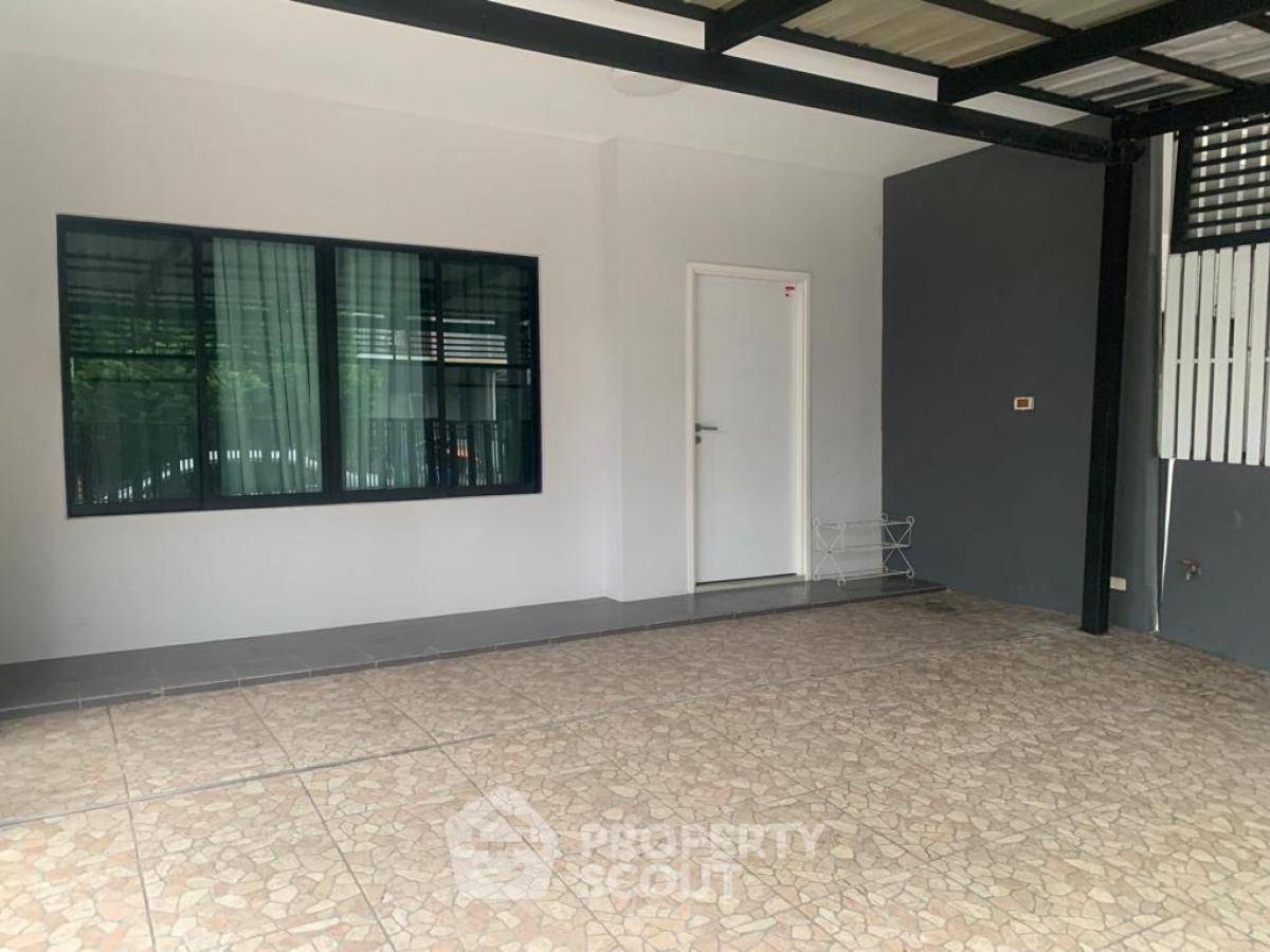picture 3-BR Townhouse in Prawet (ID 1828127) - 16/16