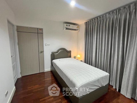2-BR Condo at River Heaven Chareonkrung in Bang Kho Laem (ID 3071461)