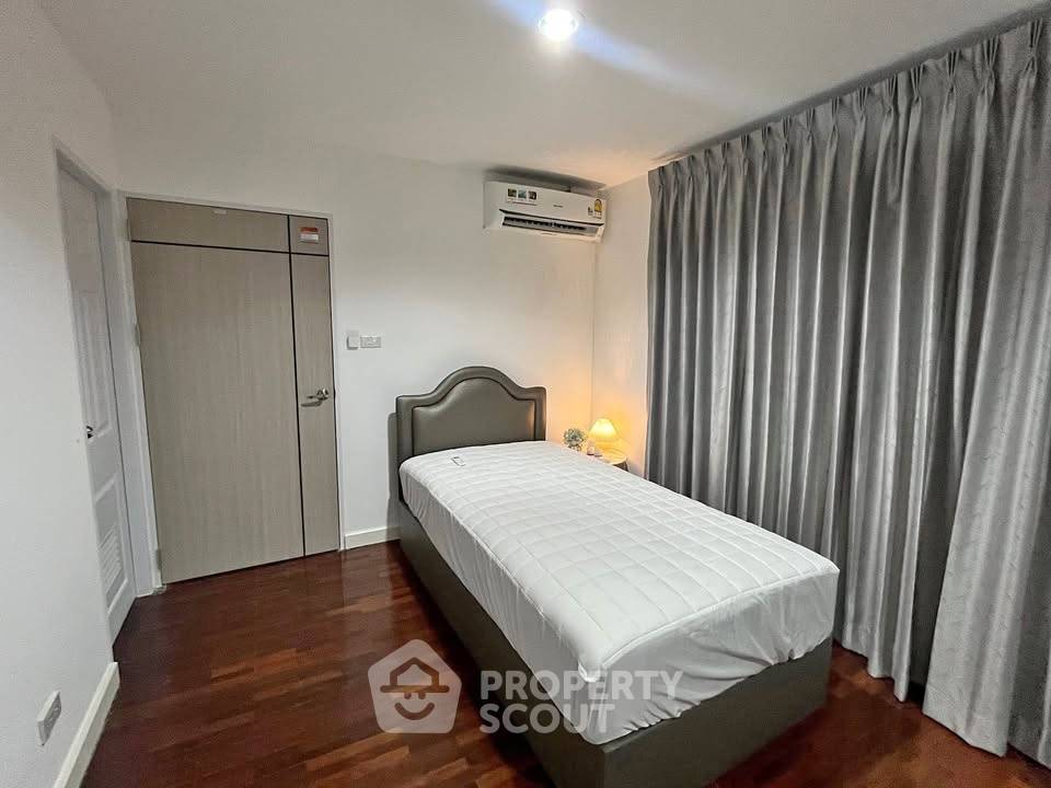 รูป คอนโด 2-ห้องนอน ที่ ริเวอร์ เฮเว่น เจริญกรุง คอนโดมิเนียม ใน บางคอแหลม (ID 3071461) - รูปที่ 1/10